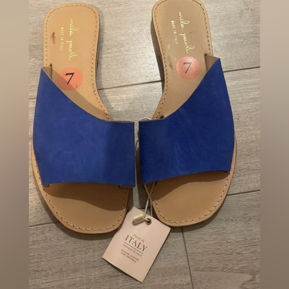 Blue suede sandals